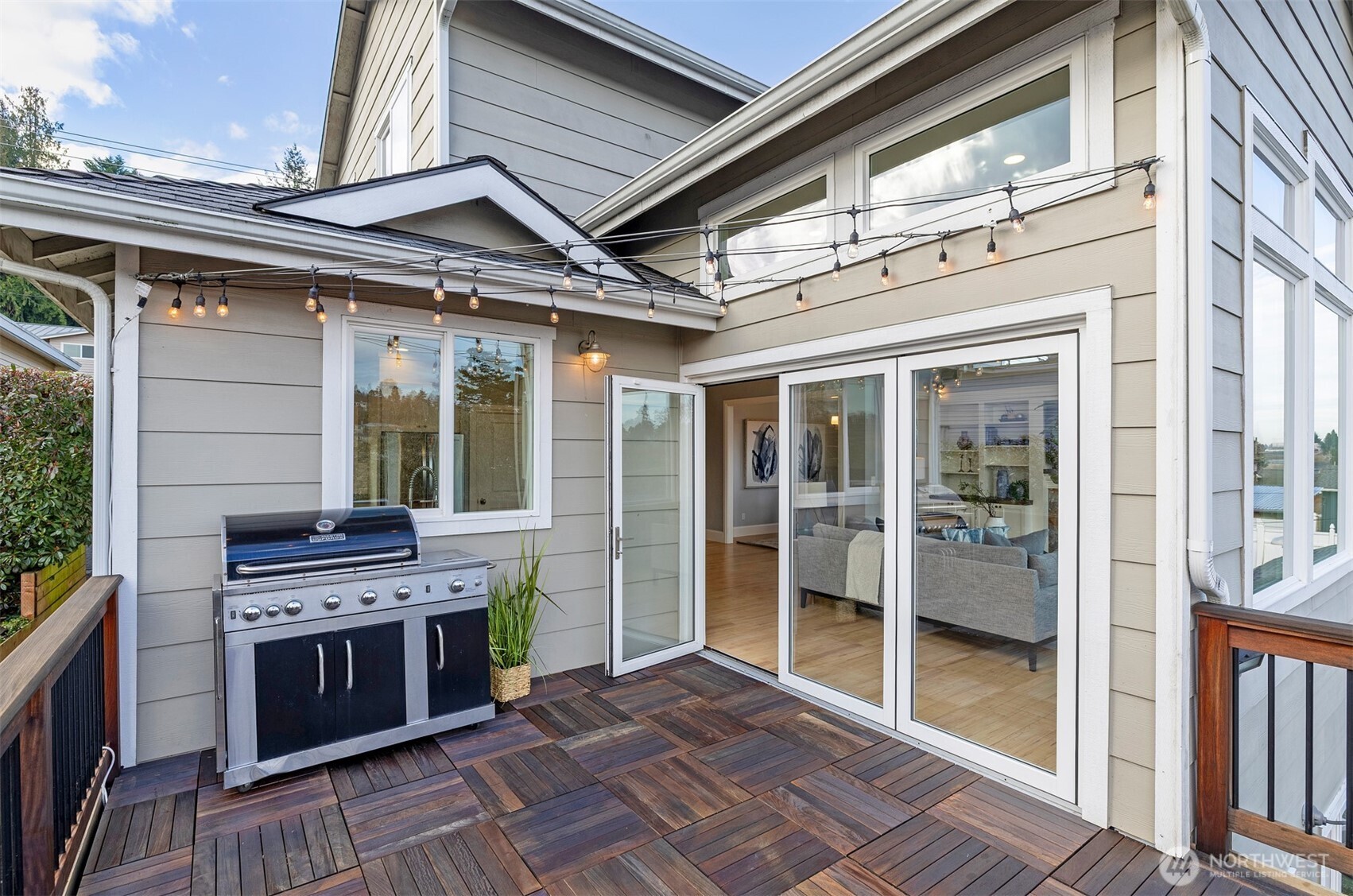 3422 35th Avenue West Seattle, WA 98199 - Photo 36 of 40