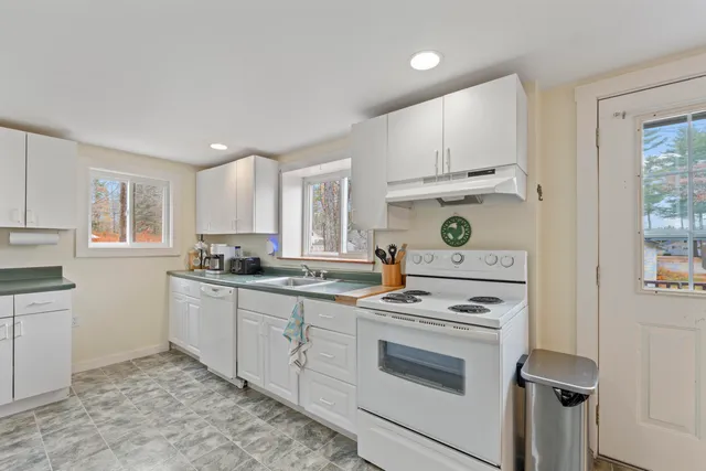 $749,500 | 13 Quest Avenue, Sebago, ME 04029