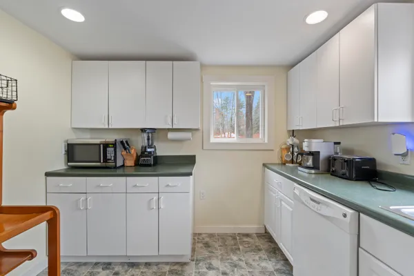 $749,500 | 13 Quest Avenue, Sebago, ME 04029