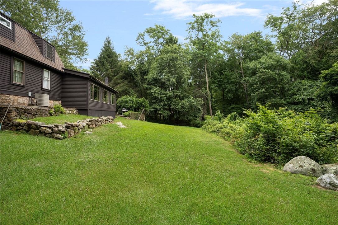 1515 S Road East Greenwich, RI 02818 - Photo 32 of 37