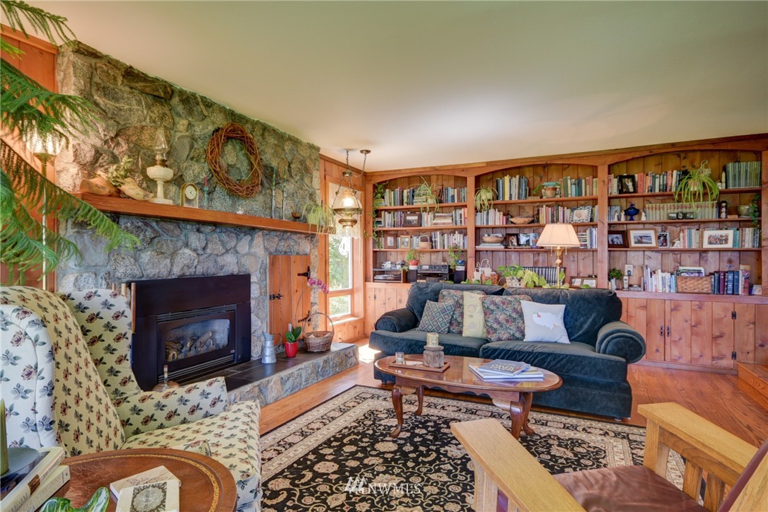 4808 Jones Road Oak Harbor, WA 98277 - Photo 5 of 25 Gallery Image 5