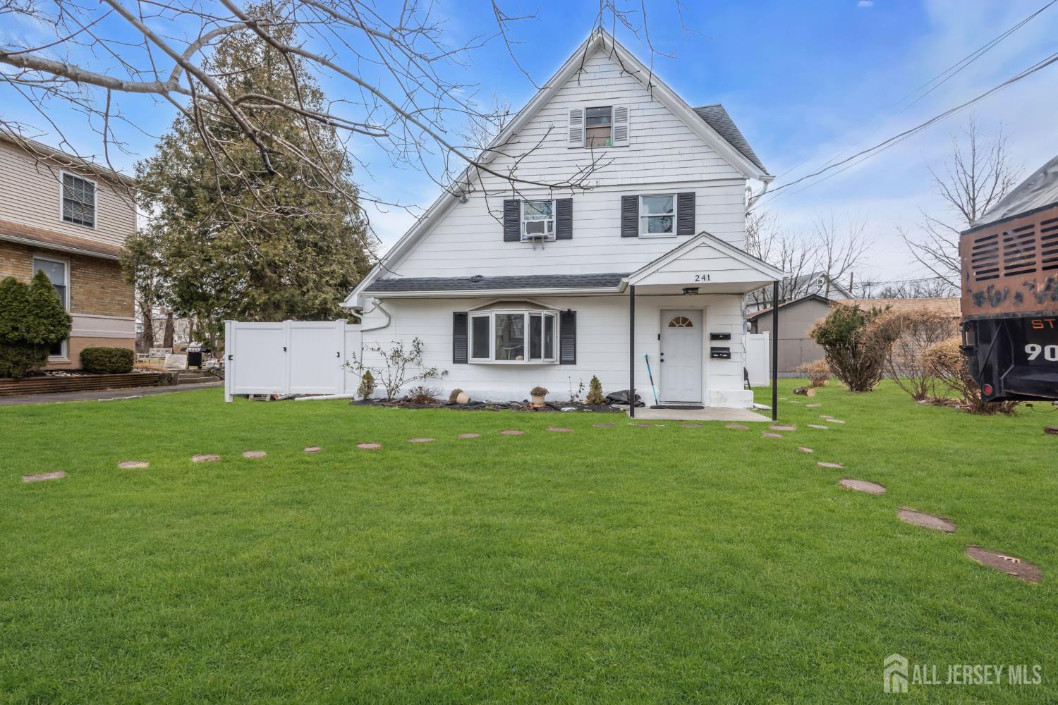 241 Orange Street Dunellen, NJ 08812 - Photo 2 of 31