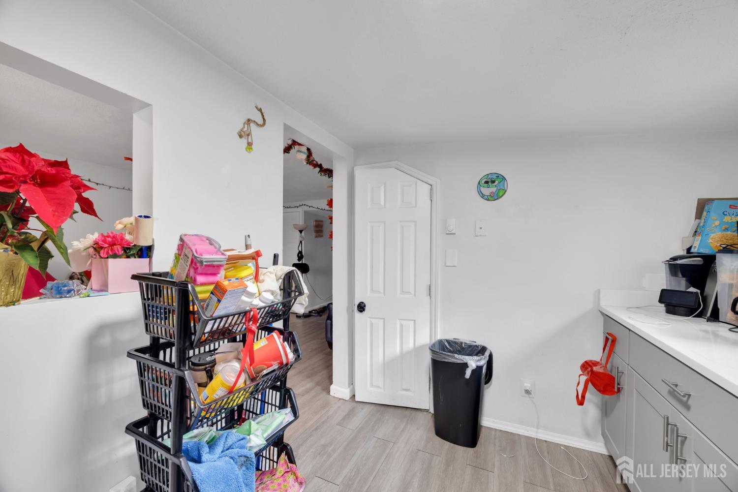 241 Orange Street Dunellen, NJ 08812 - Photo 24 of 31
