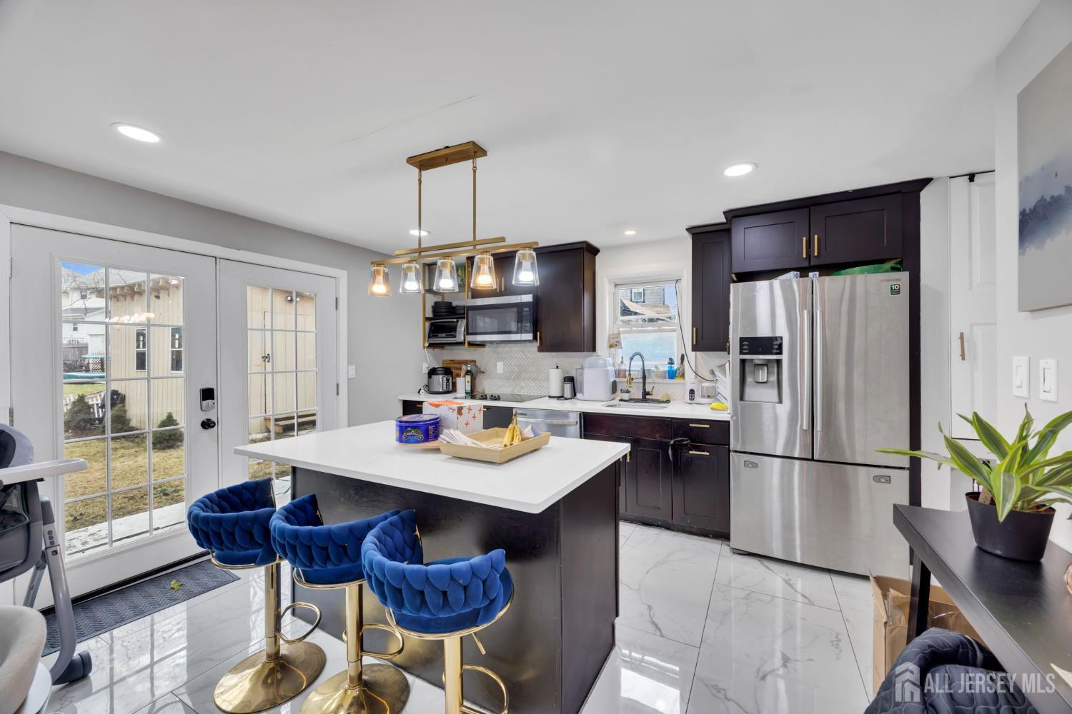 241 Orange Street Dunellen, NJ 08812 - Photo 8 of 31