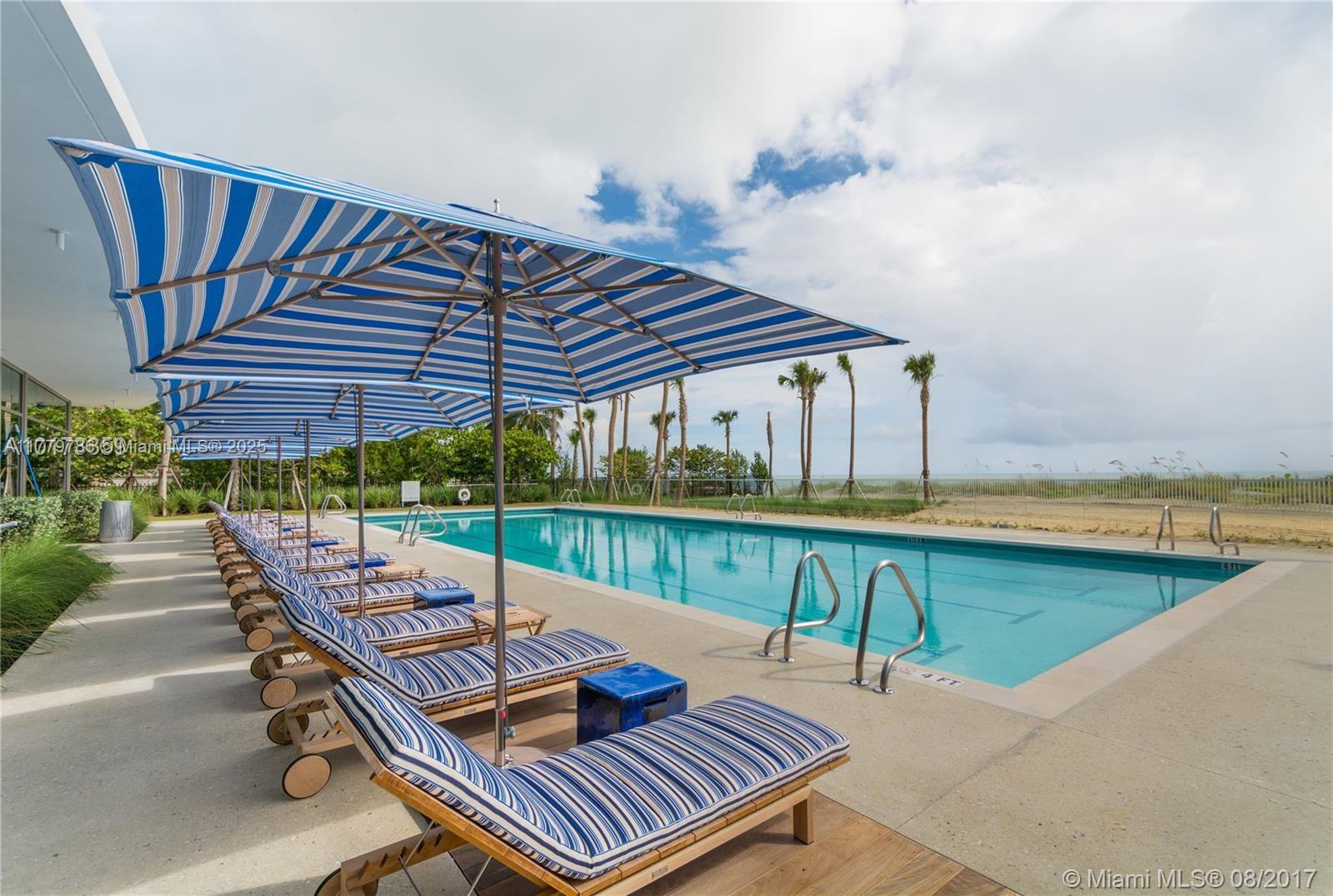 350 Ocean Drive, Unit 304N Key Biscayne, FL 33149 - Photo 43 of 69 Spa Pool