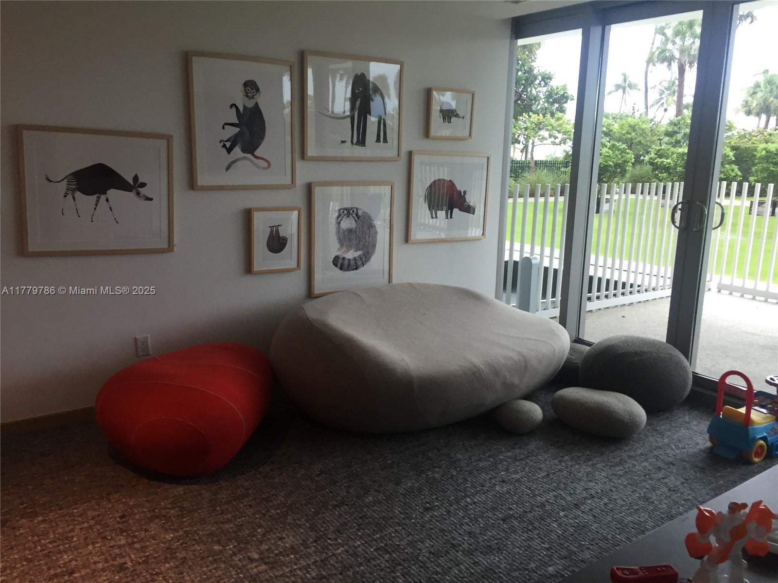 350 Ocean Drive, Unit 304N Key Biscayne, FL 33149 - Photo 48 of 69 Children's area