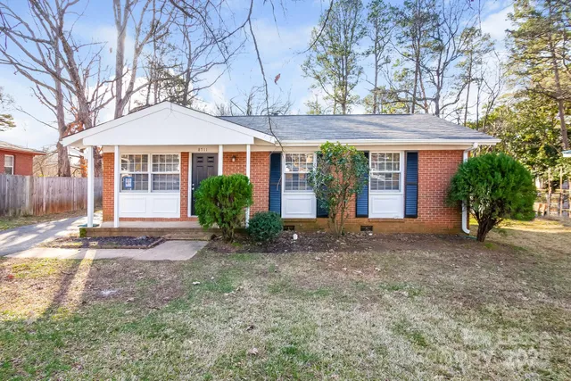 $1,580 | 8711 Farmwood Court, Charlotte, NC 28214