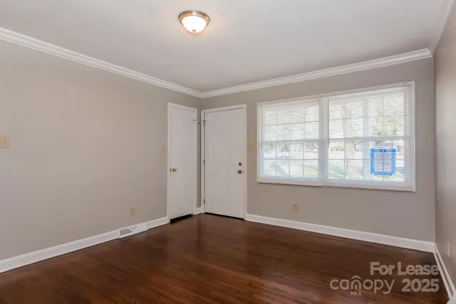 $1,580 | 8711 Farmwood Court, Charlotte, NC 28214