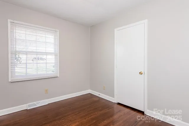 $1,580 | 8711 Farmwood Court, Charlotte, NC 28214