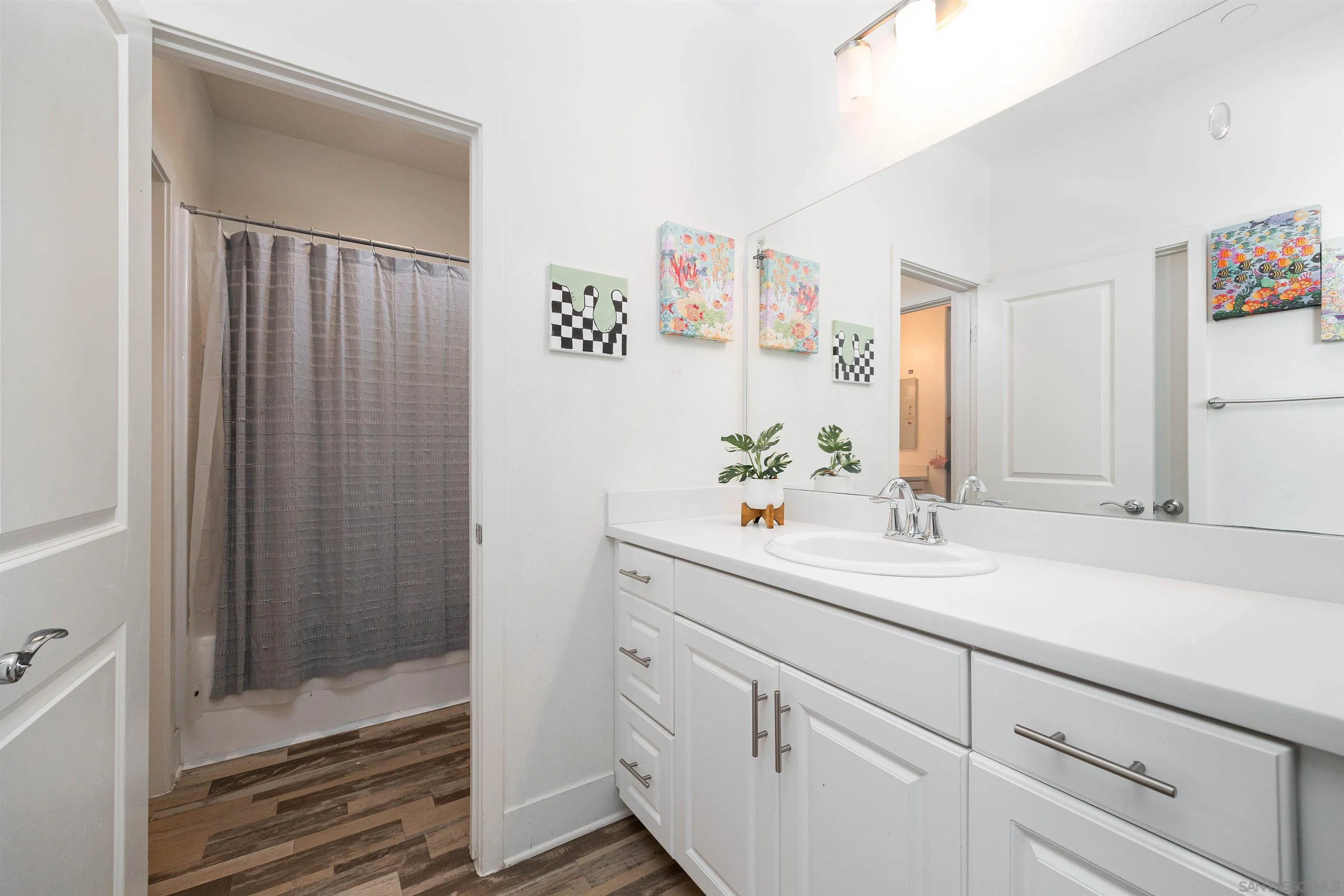 35763 Garrano Lane Fallbrook, CA 92028 - Photo 11 of 25 a bathroom with a sink and a mirror