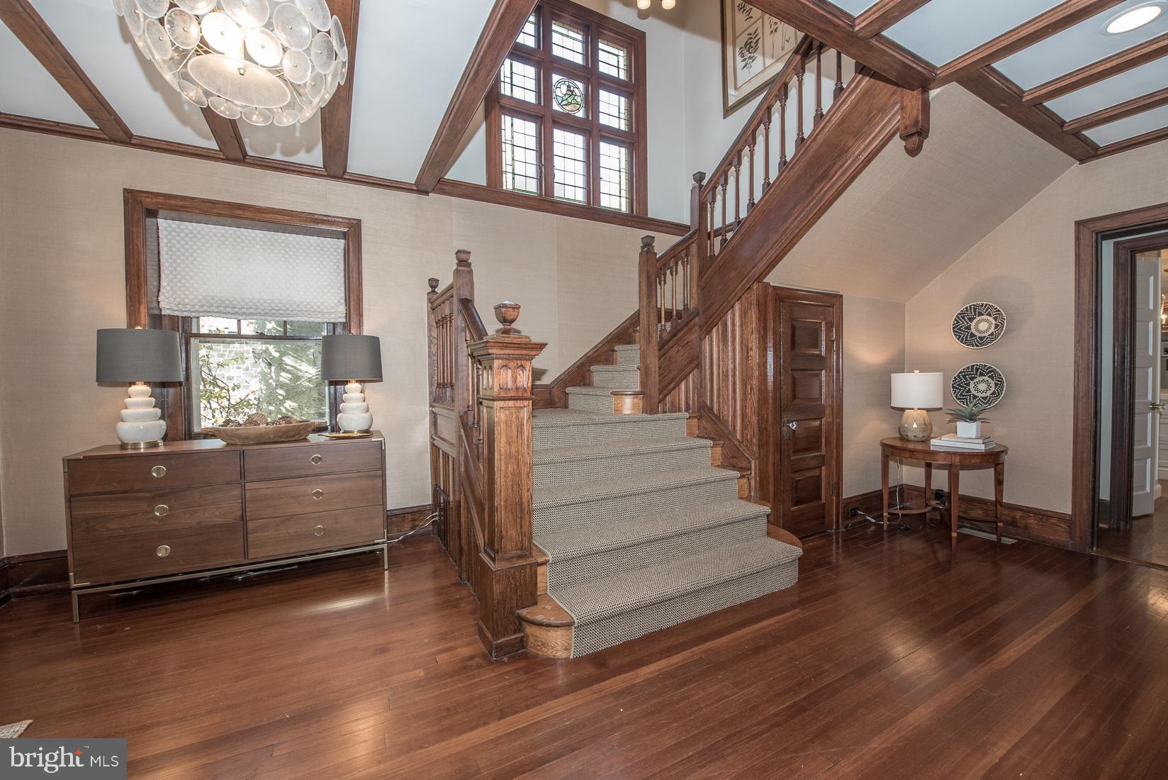 530 Manor Road Wynnewood, PA 19096 - Photo 4 of 43 Foyer