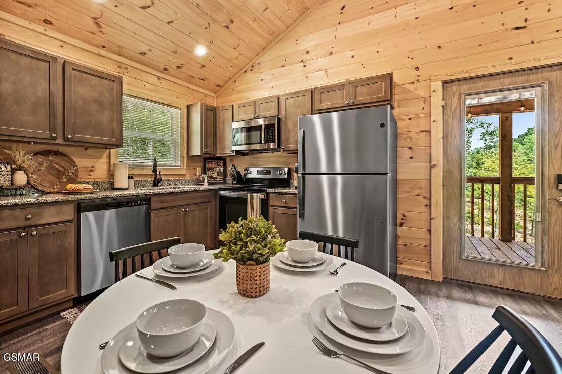 2103 Bluff Ridge Road Sevierville, TN 37876 - Photo 6 of 25 Gallery Image 6