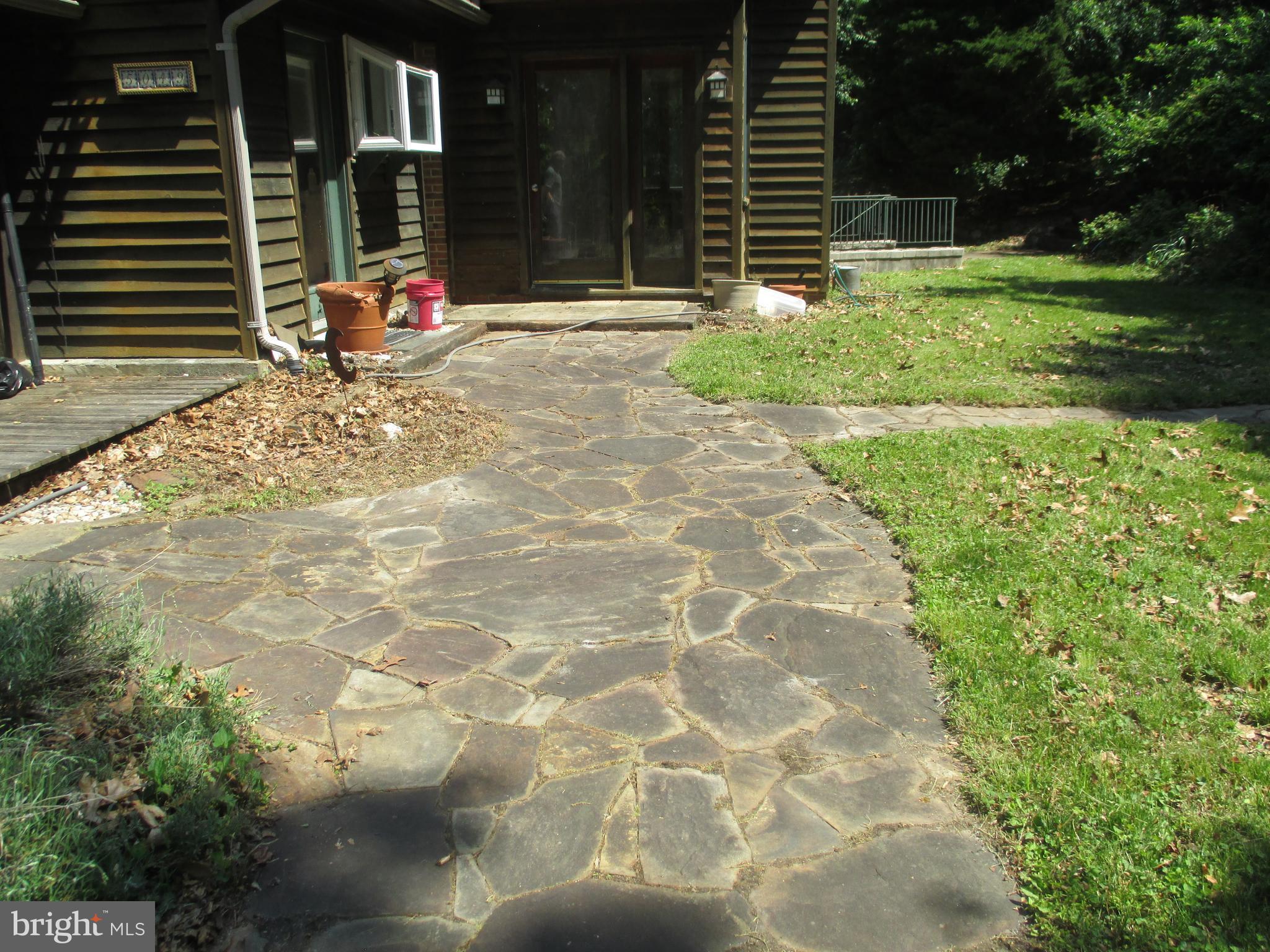 5049 Smith Road Rohrersville, MD 21779 - Photo 8 of 23 Flagstone walkway