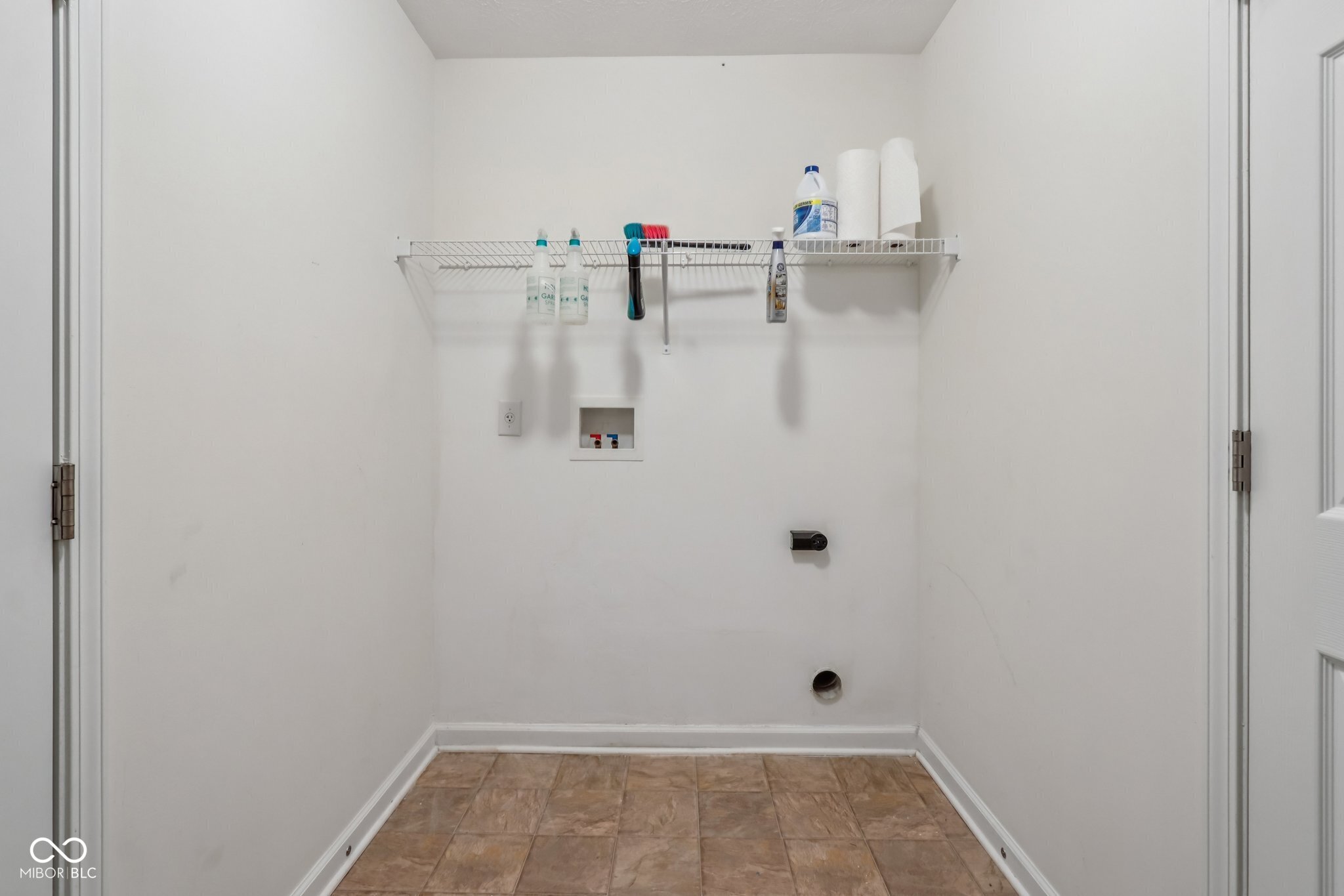 4846 Chip Shot Lane Indianapolis, IN 46235 - Photo 16 of 31