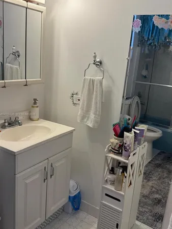 $2,100 | 447 Northeast 195th Street, Unit 310, Miami, FL 33179