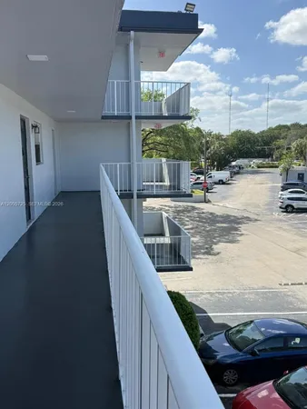 $2,100 | 447 Northeast 195th Street, Unit 310, Miami, FL 33179