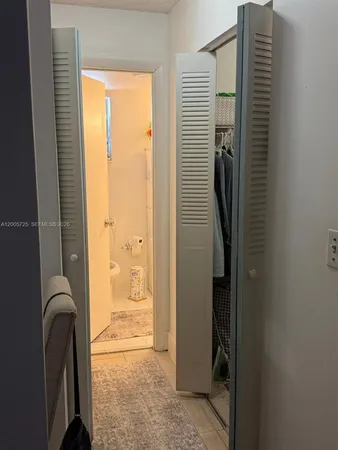 $2,100 | 447 Northeast 195th Street, Unit 310, Miami, FL 33179