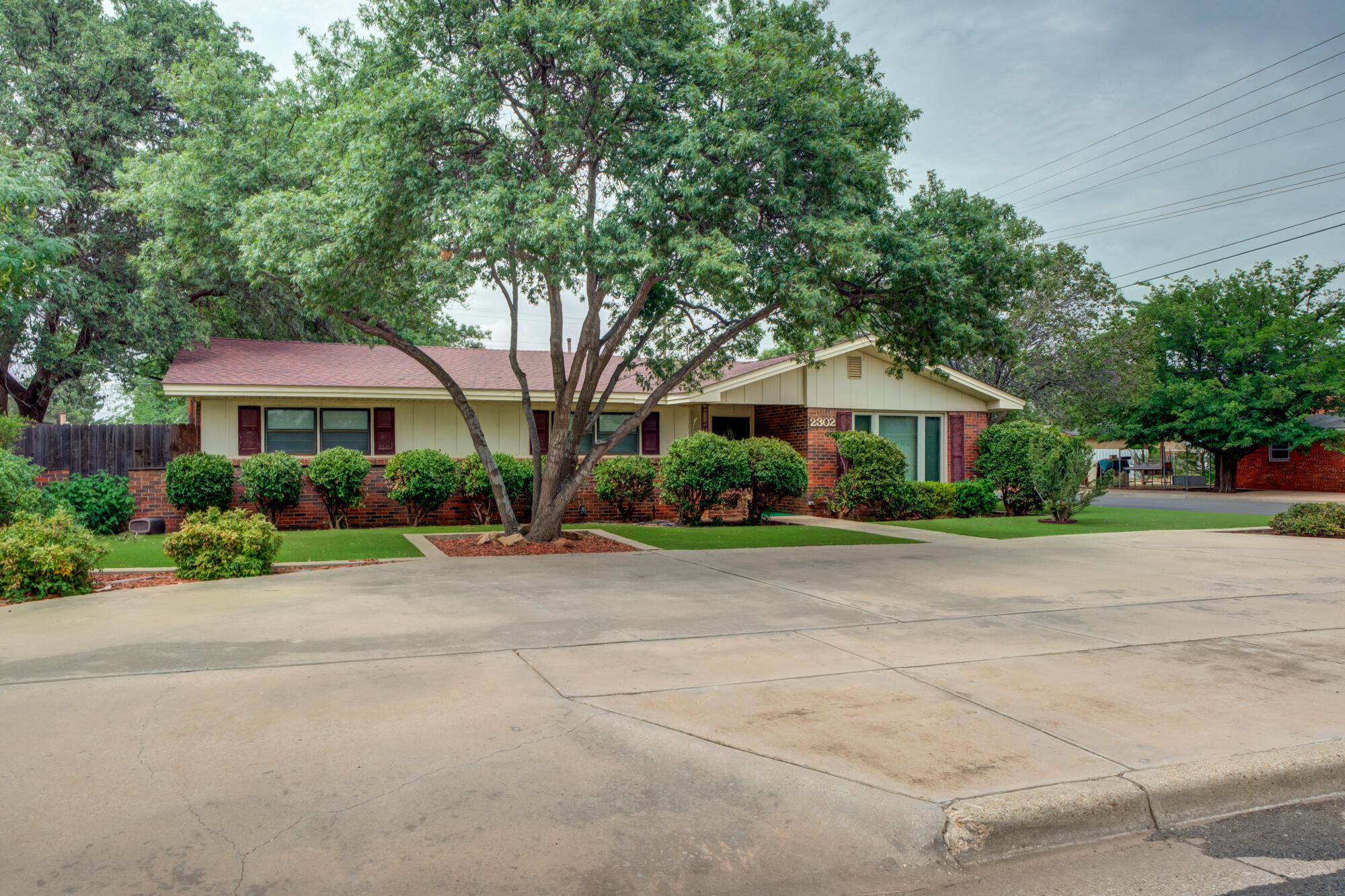 2302 55th Street Lubbock, TX 79412 - Photo 1 of 44 2302-55th-St_Lubbock-TX_1