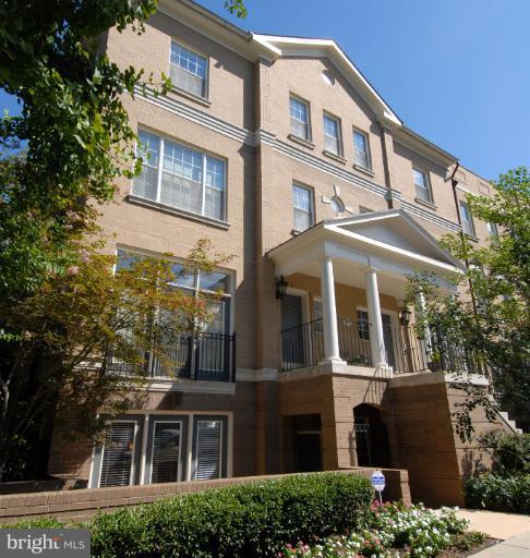 1947 Belmont Road Northwest, Unit 111 Washington, DC 20009 - Photo 25 of 25 Exterior (Front)