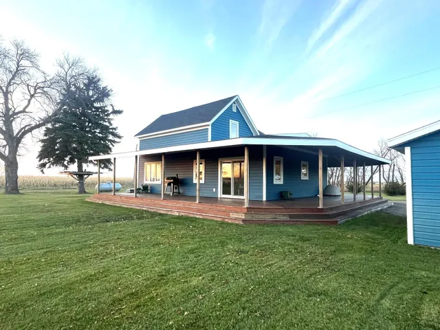 $298,000 | 27480 230th Avenue Southeast, Brooks, MN 56715