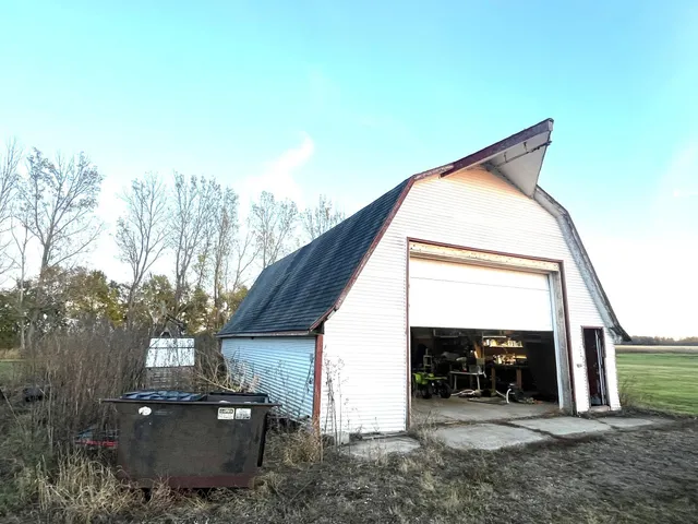 $298,000 | 27480 230th Avenue Southeast, Brooks, MN 56715