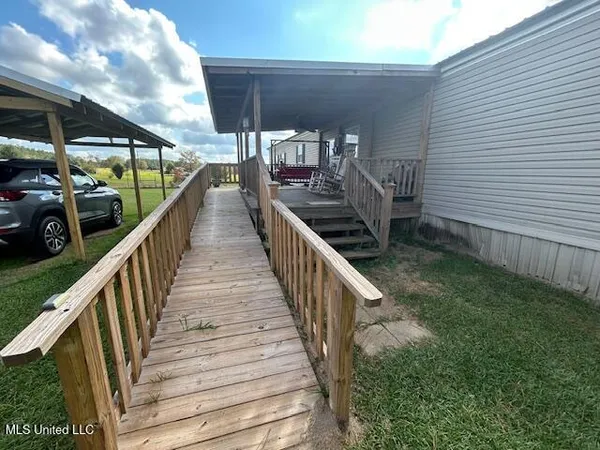 $175,000 | 1075 Elarton Road, Osyka, MS 39657