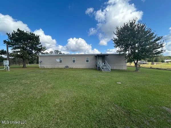 $175,000 | 1075 Elarton Road, Osyka, MS 39657