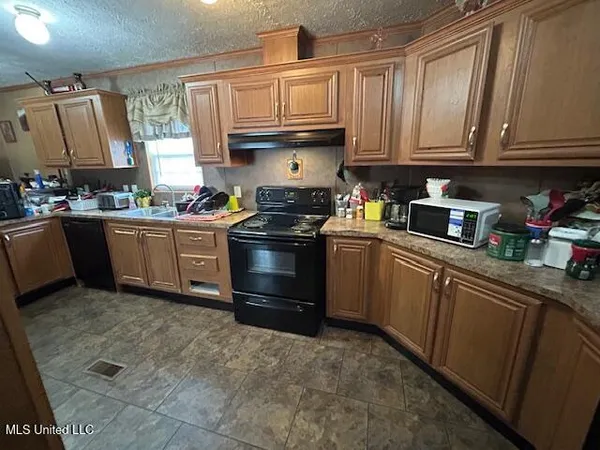 $175,000 | 1075 Elarton Road, Osyka, MS 39657