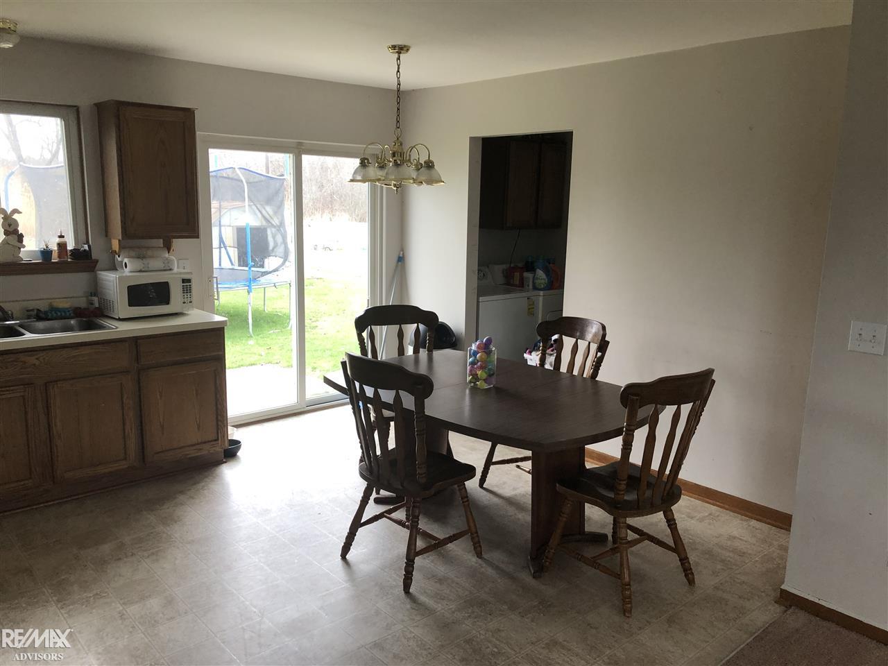 5784 Pointe Tremble Road Algonac, MI 48001 - Photo 10 of 17 31376988-9.JPG