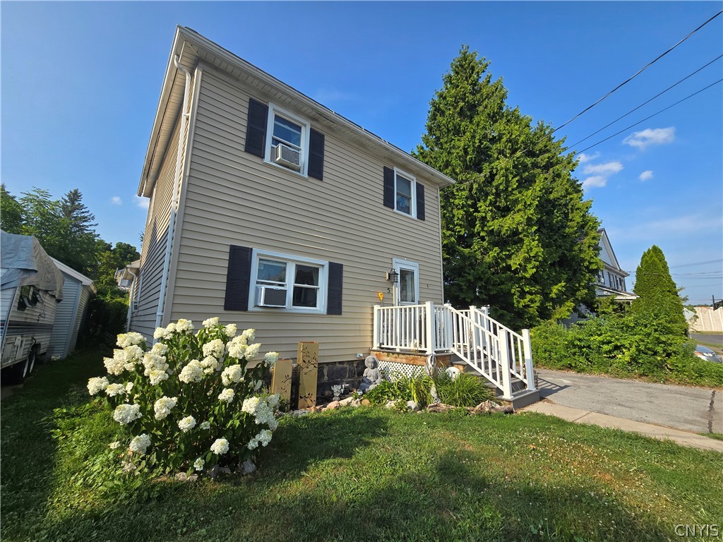 5 Lafayette Place Auburn, NY 13021 - Photo 1 of 23
