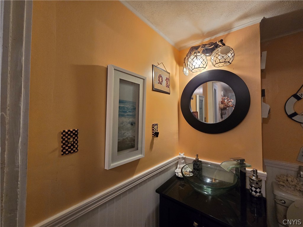 5 Lafayette Place Auburn, NY 13021 - Photo 9 of 23