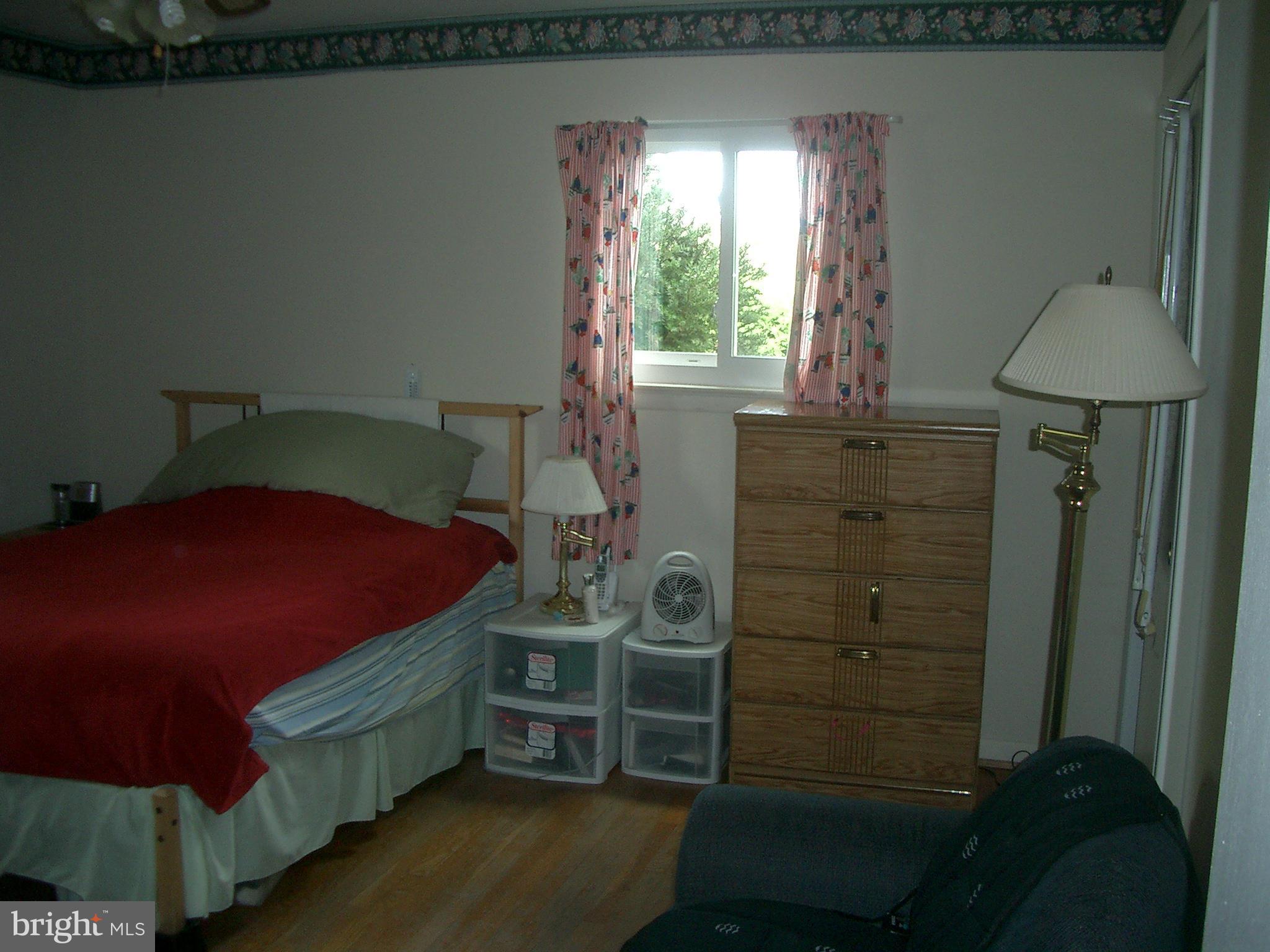 5232 Cochran Road Beltsville, MD 20705 - Photo 11 of 21 Bedroom (Master)