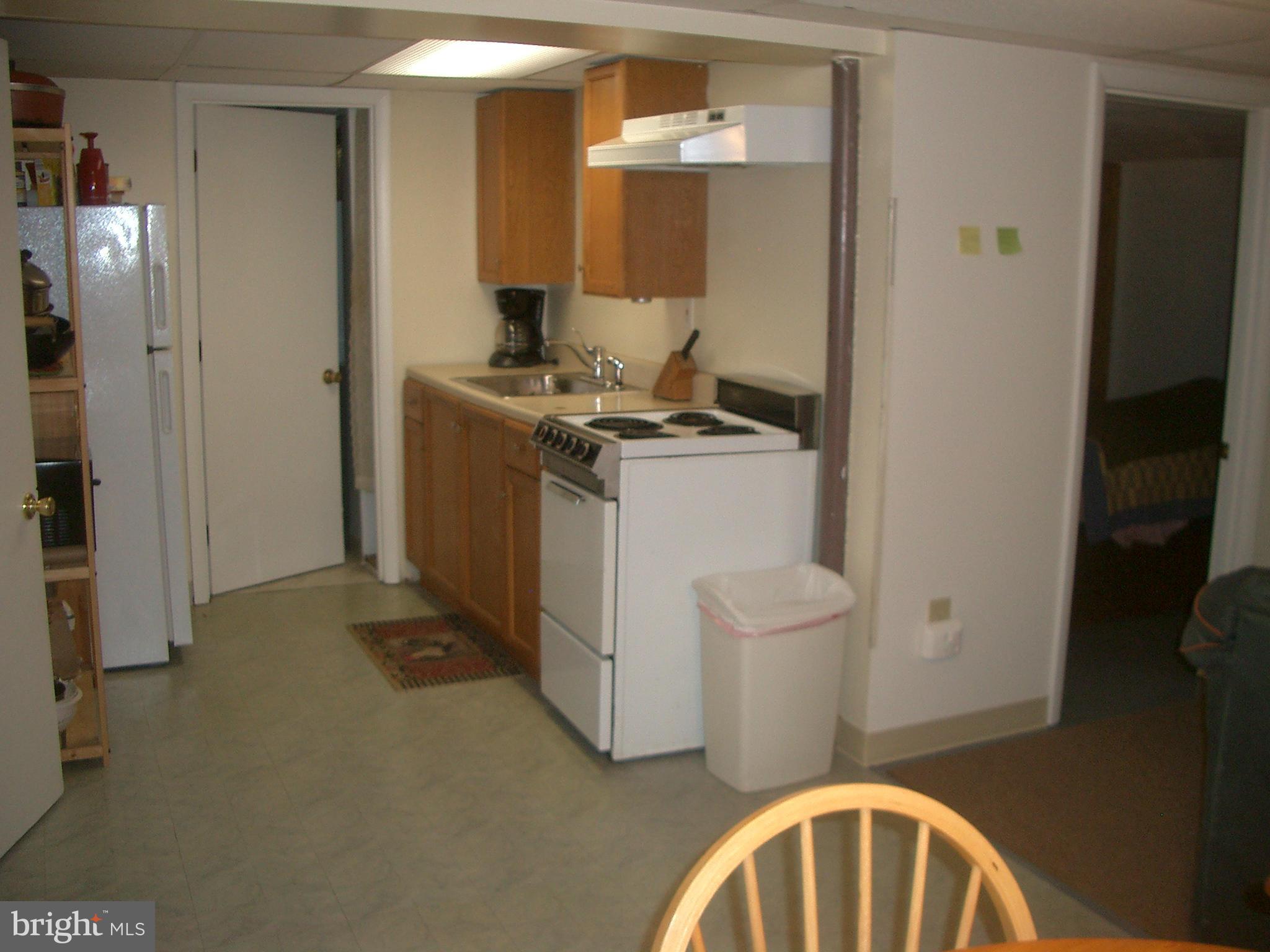 5232 Cochran Road Beltsville, MD 20705 - Photo 17 of 21 Interior (General)