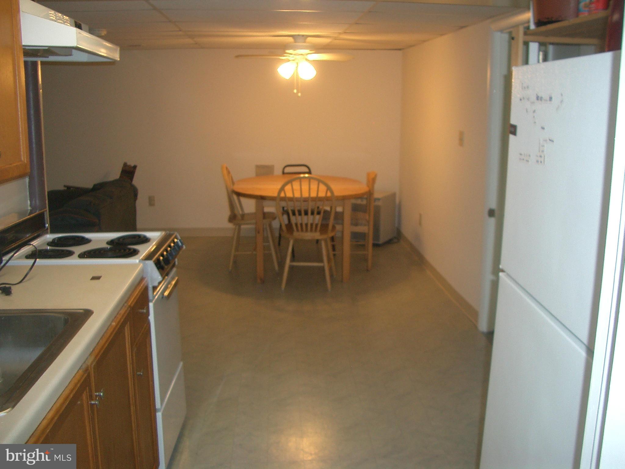 5232 Cochran Road Beltsville, MD 20705 - Photo 18 of 21 Interior (General)