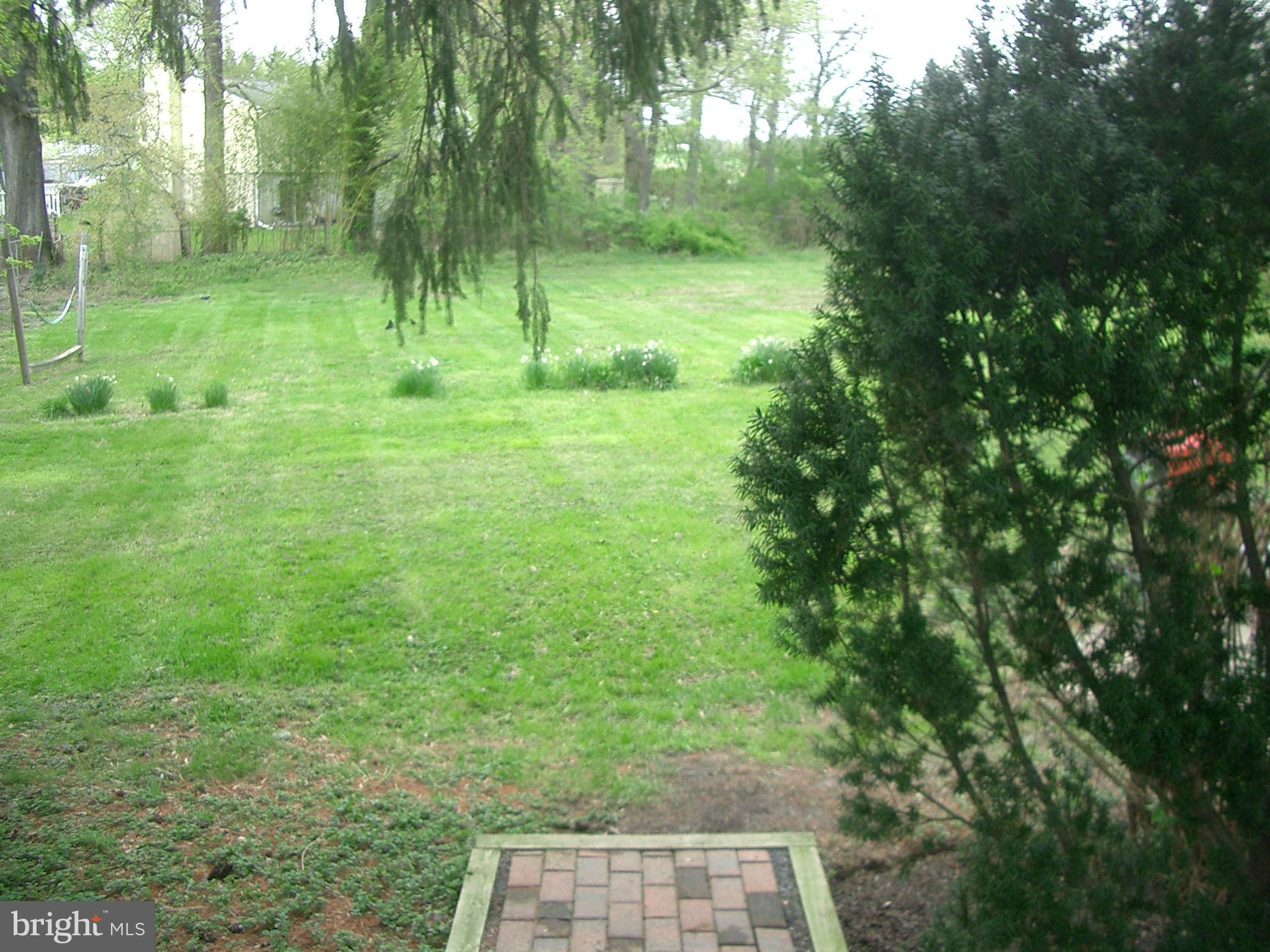 5232 Cochran Road Beltsville, MD 20705 - Photo 3 of 21 Exterior (Rear)