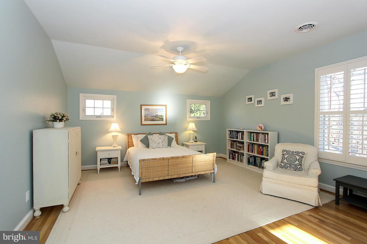 10109 Big Rock Road Silver Spring, MD 20901 - Photo 15 of 28 Bedroom (Master)