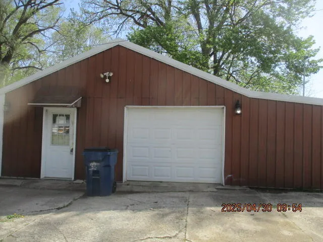 $169,900 | 417 West Sell Street, Brook, IN 47922