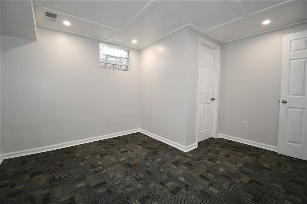 217 Oaklyn Road Bethel Park, PA 15102 - Photo 34 of 42 a view of an empty room