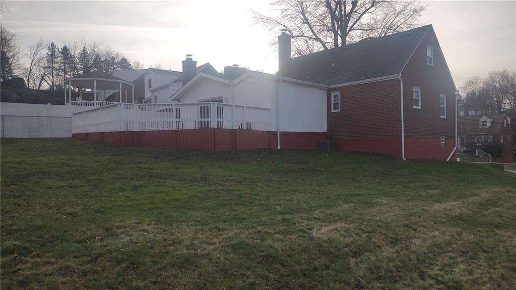 217 Oaklyn Road Bethel Park, PA 15102 - Photo 38 of 42 a view of a back yard