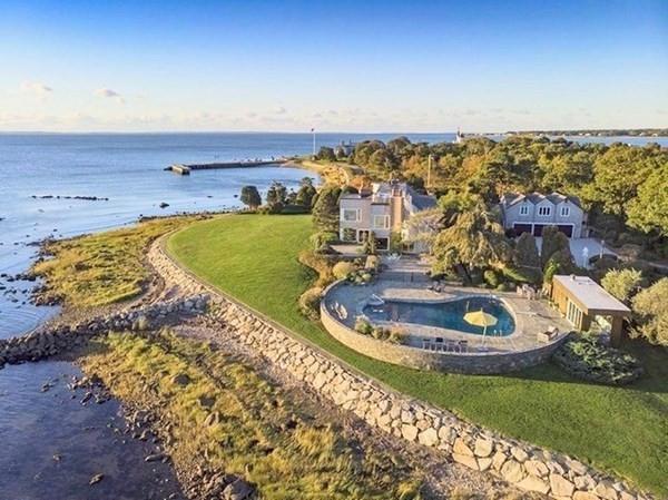 83 Moorings Road Marion, MA 02738 - Photo 2 of 26