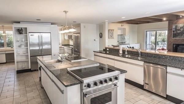 83 Moorings Road Marion, MA 02738 - Photo 10 of 26