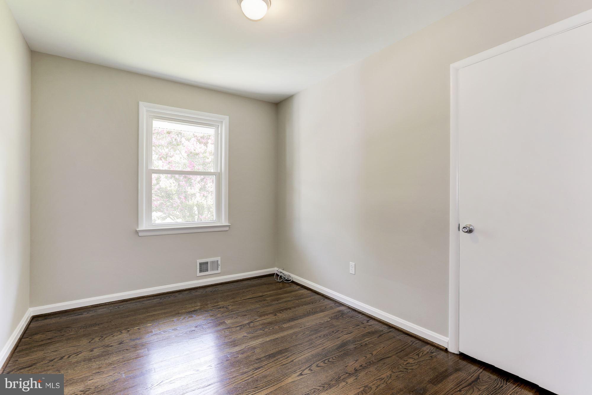 4503 Hargrove Road Temple Hills, MD 20748 - Photo 14 of 30 Bedroom