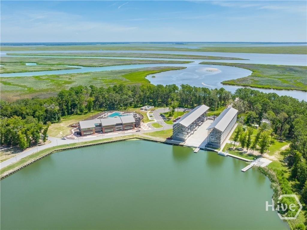 423 MONTEREY Loop Richmond Hill, GA 31324 - Photo 3 of 6