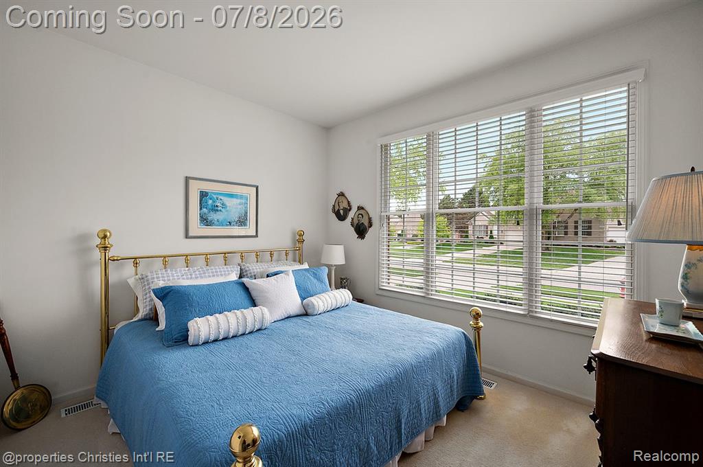 1946 Dunham Drive Rochester, MI 48306 - Photo 29 of 38
