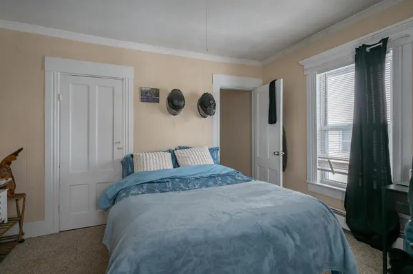 $685,000 | 10 Malvern Street, Manchester, NH 03104