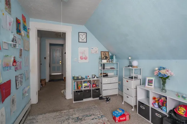 $685,000 | 10 Malvern Street, Manchester, NH 03104