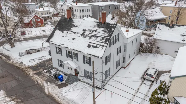 $685,000 | 10 Malvern Street, Manchester, NH 03104