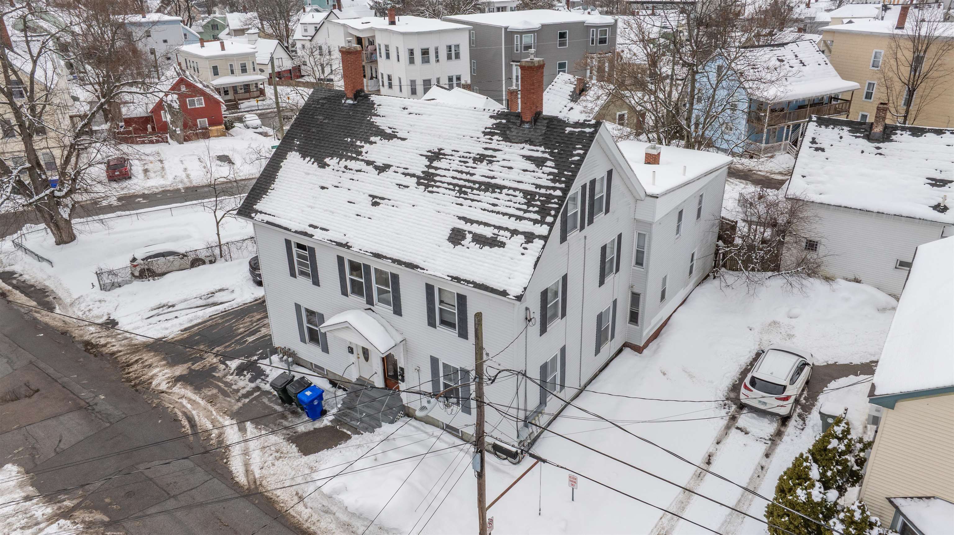 10 Malvern Street Manchester, NH 03104 - Photo 4 of 33