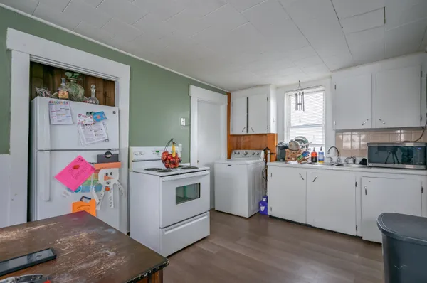 $685,000 | 10 Malvern Street, Manchester, NH 03104