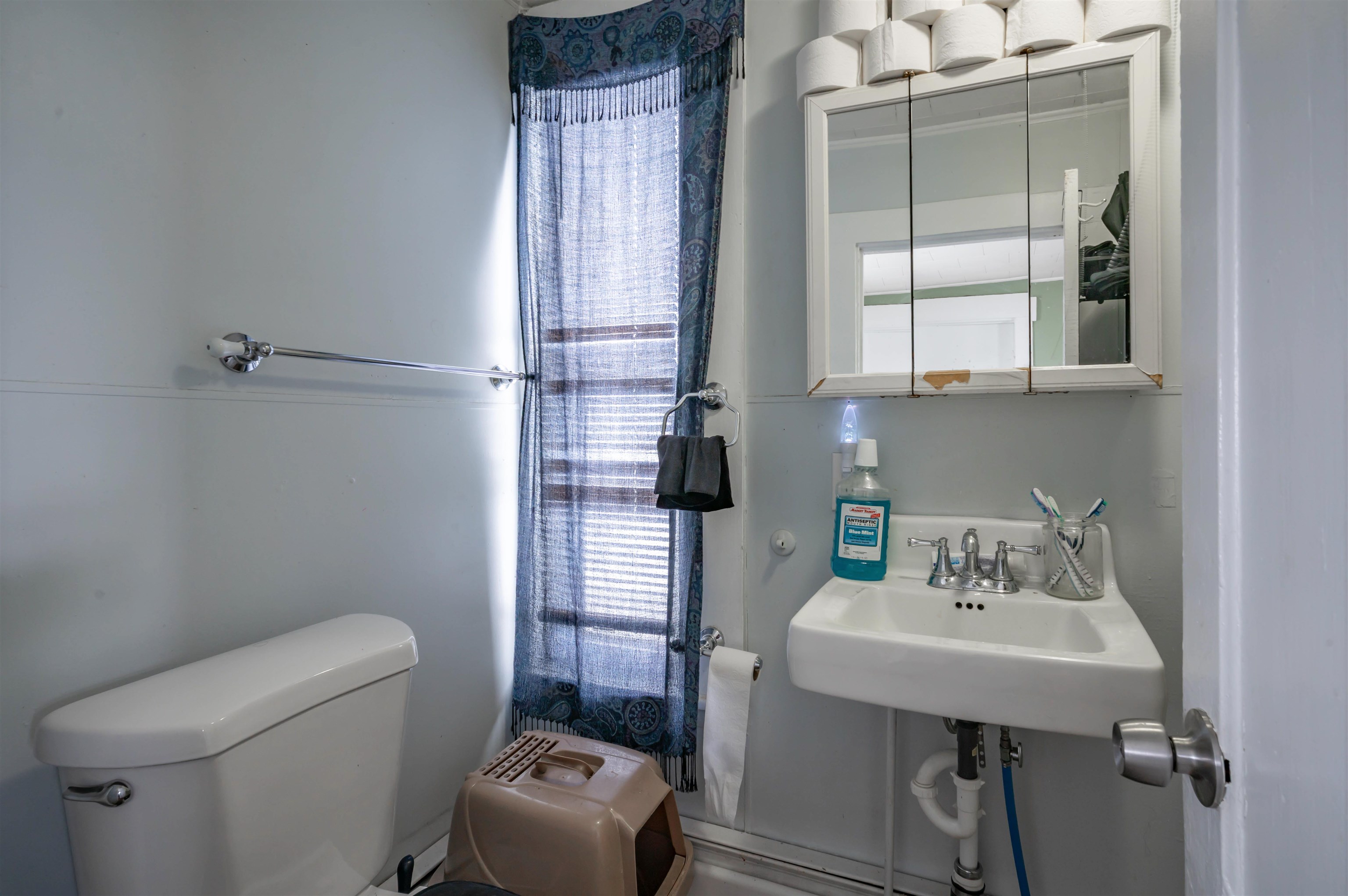 10 Malvern Street Manchester, NH 03104 - Photo 10 of 33